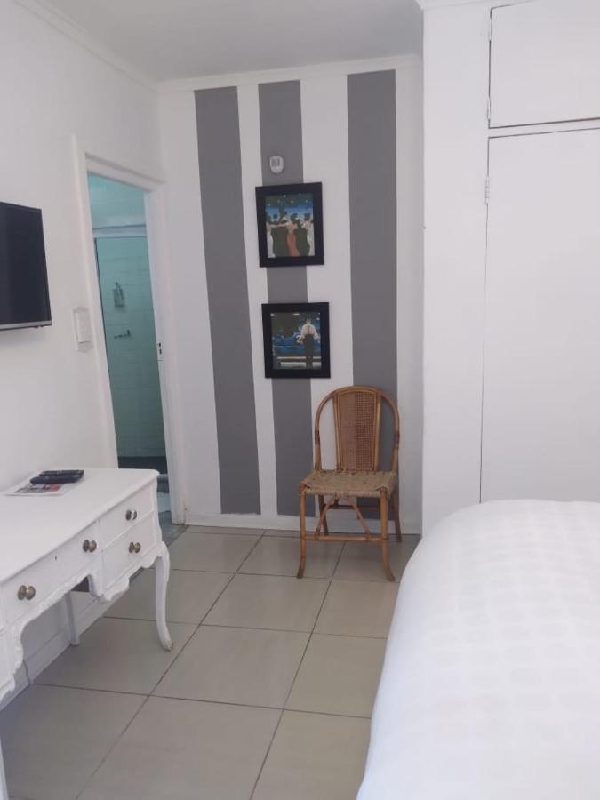 Amethyst Suites Springs  Kültér fotó